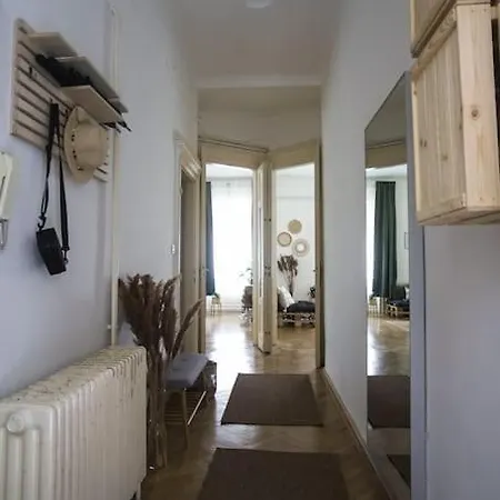 Baross 86 Greenery Appartement *
